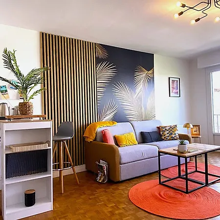 Parking, Spacieux, Calme, - Coconhome Apartment